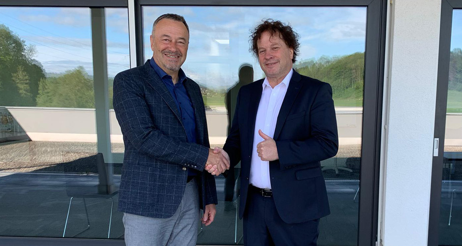 Boss Info übernimmt Step Ahead Schweiz-Team